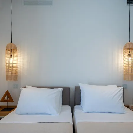 Amphimatrion Luxury Apartment