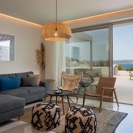 Amphimatrion Luxury *