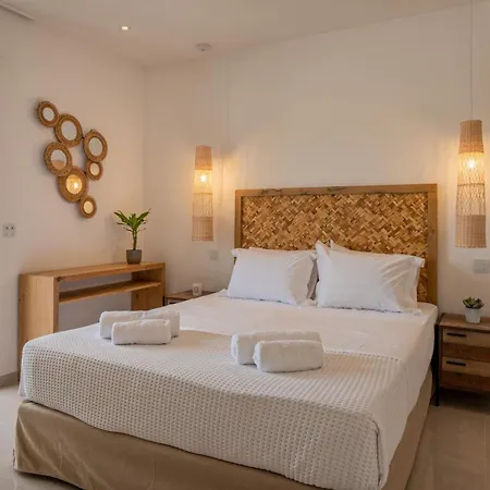 Apartment Amphimatrion Luxury