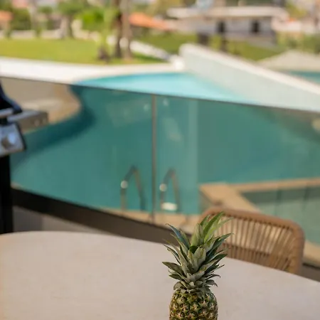 Amphimatrion Luxury Apartment *